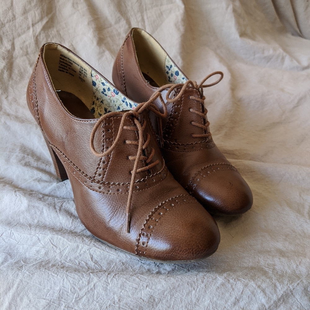 Brown Oxford Heels Saddle Shoe Women's 8.5